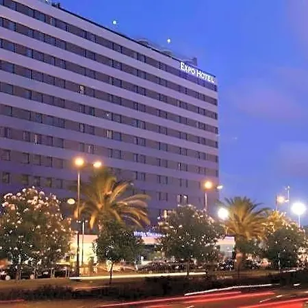 Hotel Expo 3*